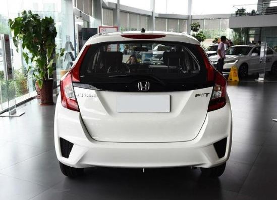 广汽本田Fit飞度价格解析,性价比之王如何选? 广汽本田Fit飞度价格解析,性价比之王如何选?