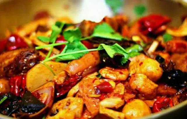 北京麻辣香锅配料制作方法，在家轻松复刻地道京味儿香锅