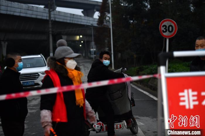 四川成都疫情最新消息今天,防控措施持续优化,市民生活平稳有序 四川成都疫情最新消息今天,防控措施持续优化,市民生活平稳有序