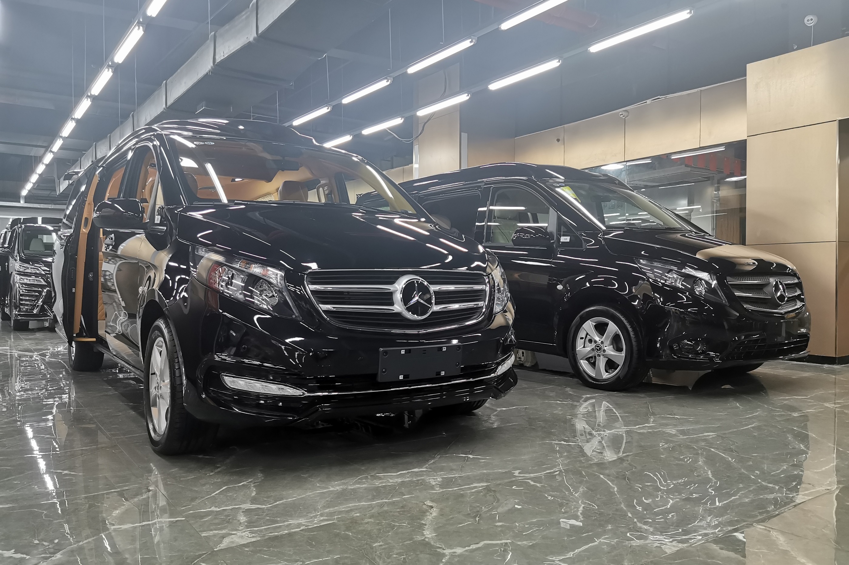 大奔商务车7座价格多少钱:大奔商务车七座的多少钱 大奔商务车7座价格多少钱:大奔商务车七座的多少钱