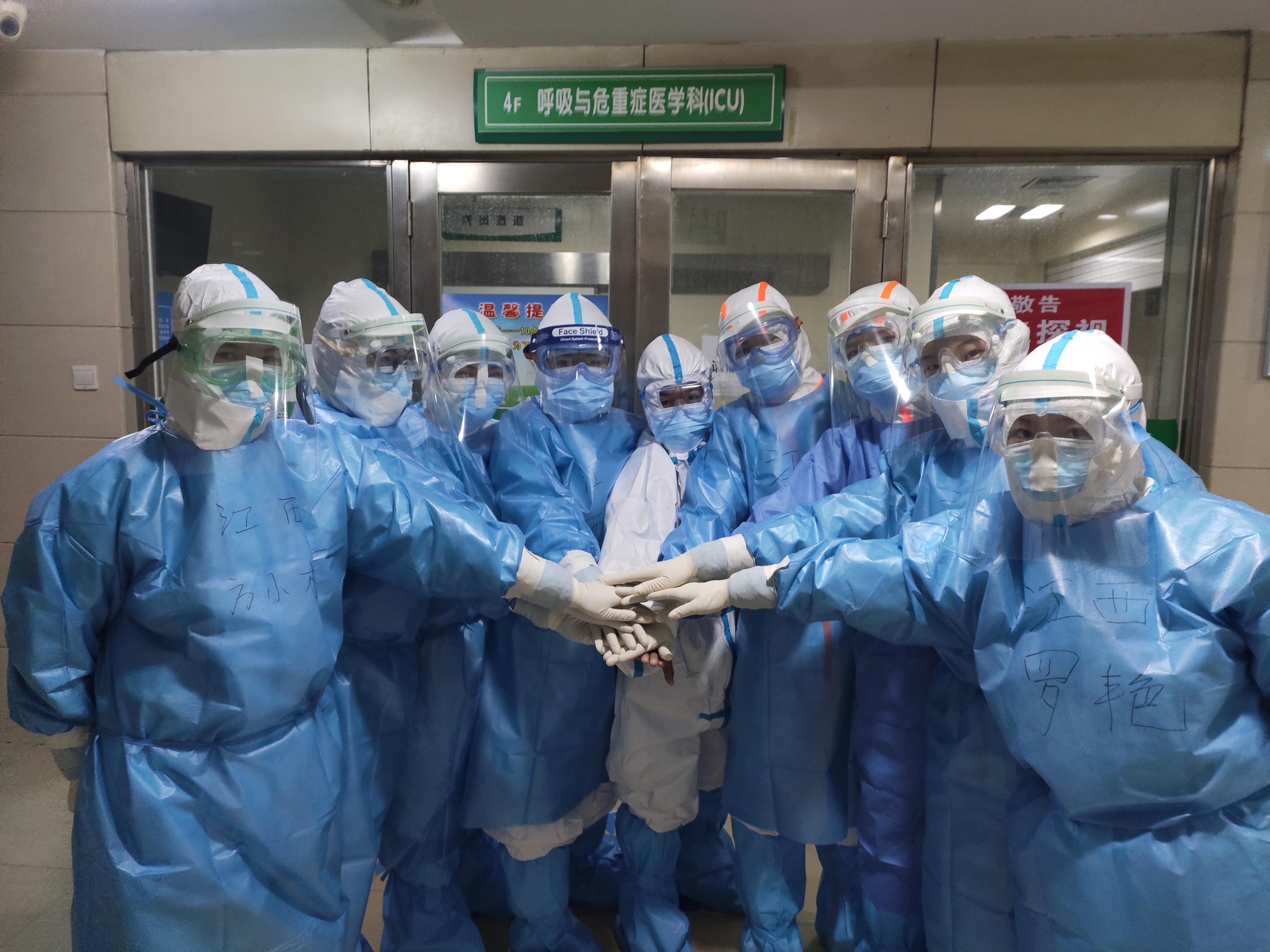 【新冠何时能取消全球紧急状态了/全球新冠什么时候能控制下来?今年还能出国旅行吗】