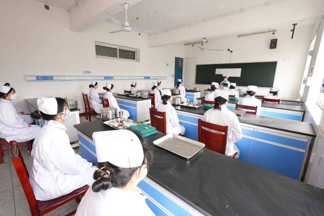 阜阳卫校是什么学校/阜阳卫校官方网站 阜阳卫校是什么学校/阜阳卫校官方网站