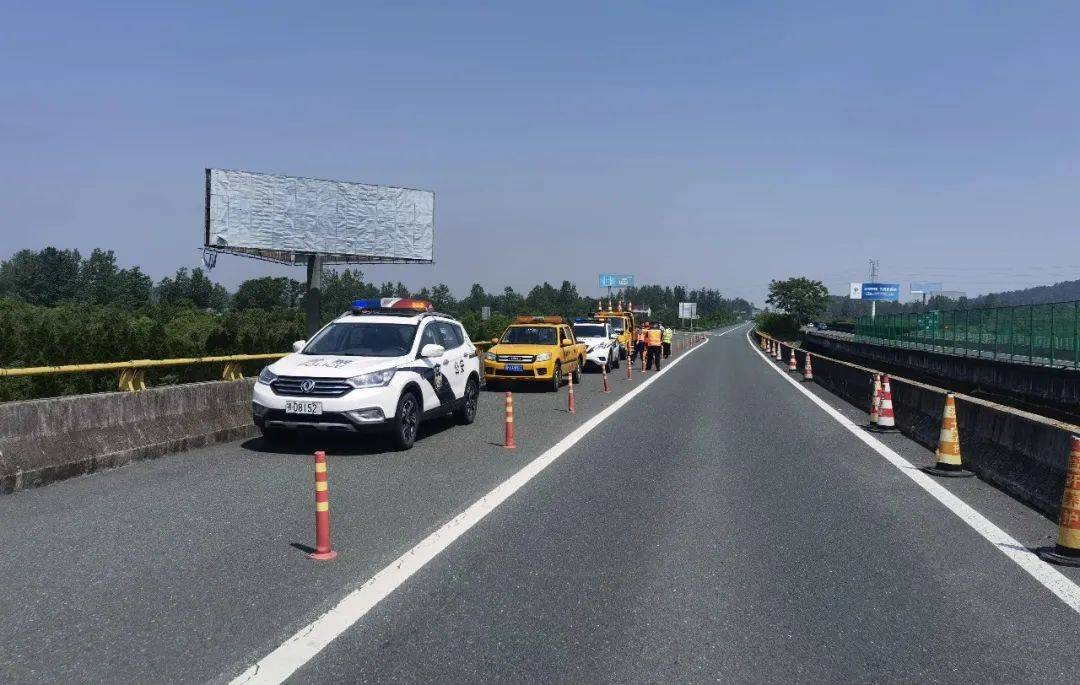 今日高速路况,这些路段临时封闭,出行请注意! 今日高速路况,这些路段临时封闭,出行请注意!