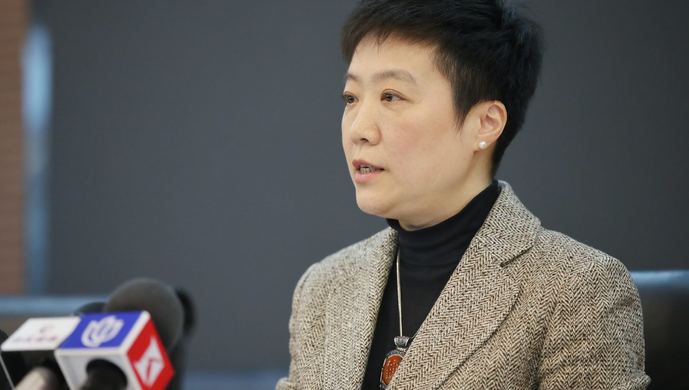 吴凡,上海疫情发布会上的理性之声与温情守护 吴凡,上海疫情发布会上的理性之声与温情守护