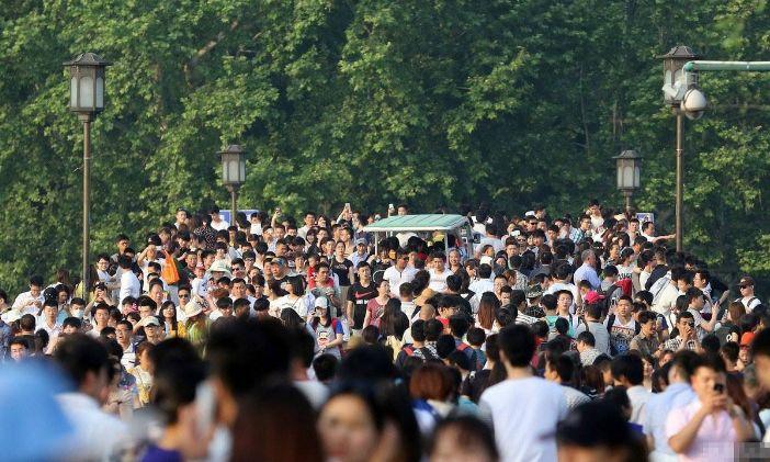 【今日杭州景区单双号限行,周末杭州景区单双号限行】