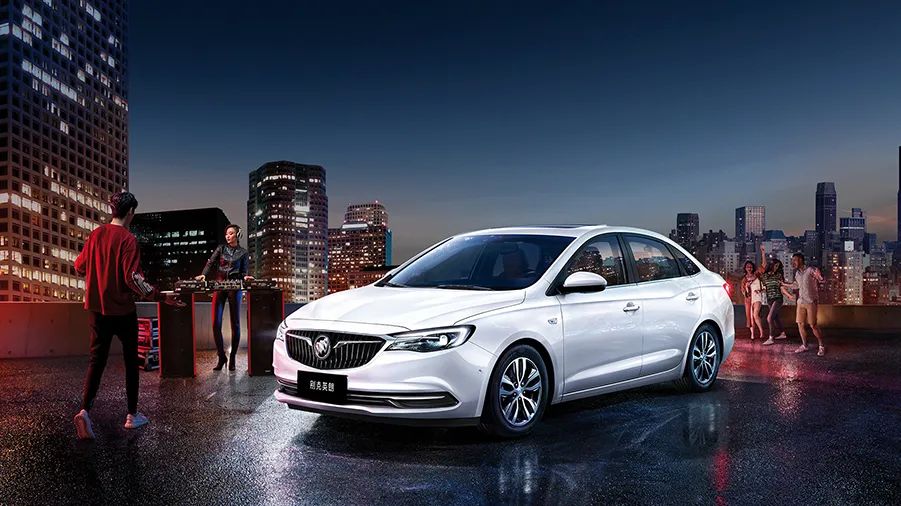 别克轿车多少钱一公里油耗（别克轿车耗油量要多少公里）