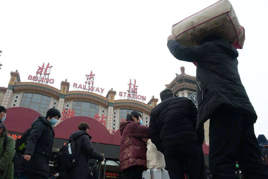 现在能去北京旅游吗?当地的疫情咋样?:现在能去北京玩吗?