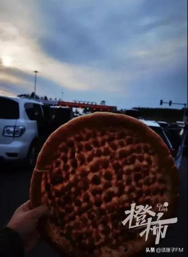 【滞留伊犁游客可免票,滞留伊犁的游客】