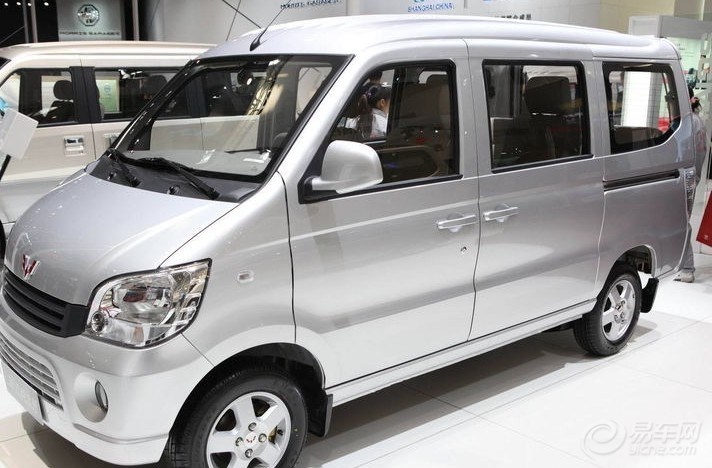 五菱之光6376nf电瓶型号解析，如何选择与维护？