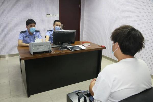 男子隐瞒行程致55人隔离被判刑多少年（刻意隐瞒致68人隔离）