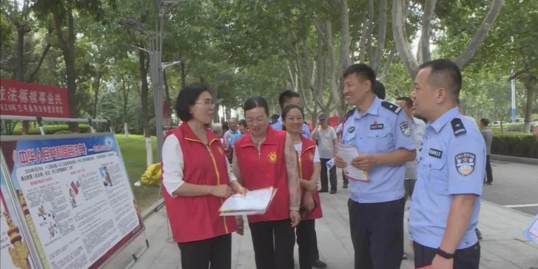 【兰考疫情民警坚守一线/战疫民警】