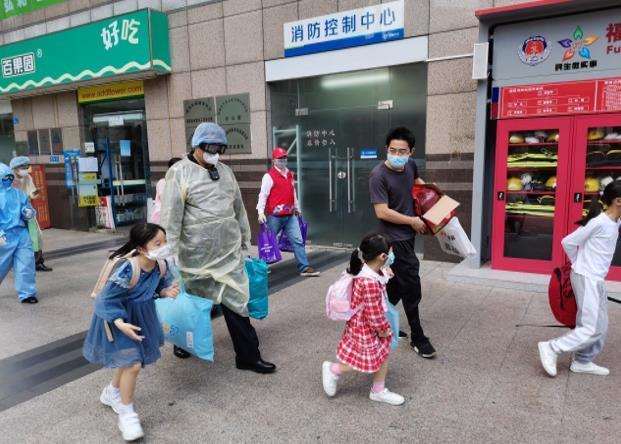 最新中高风险疫区公布，科学防控不松懈，携手筑牢安全网