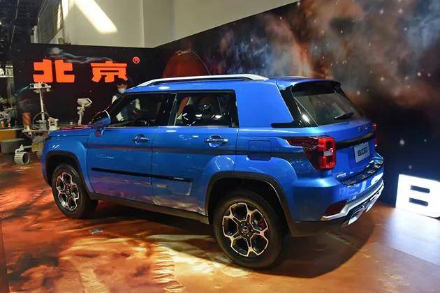 小型越野车6万左右的有哪些:越野6万左右什么车好 小型越野车6万左右的有哪些:越野6万左右什么车好