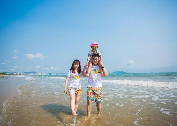 【一家三口三亚旅游攻略自由行/一家三口去三亚旅游要多少钱】