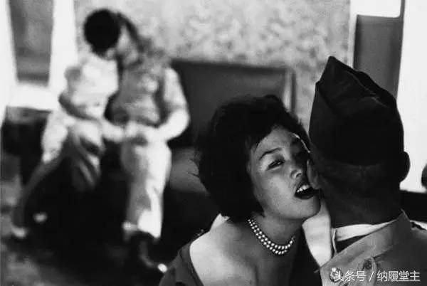 【公共场所行为不检点违法吗/公共场所不规范的字有哪些】