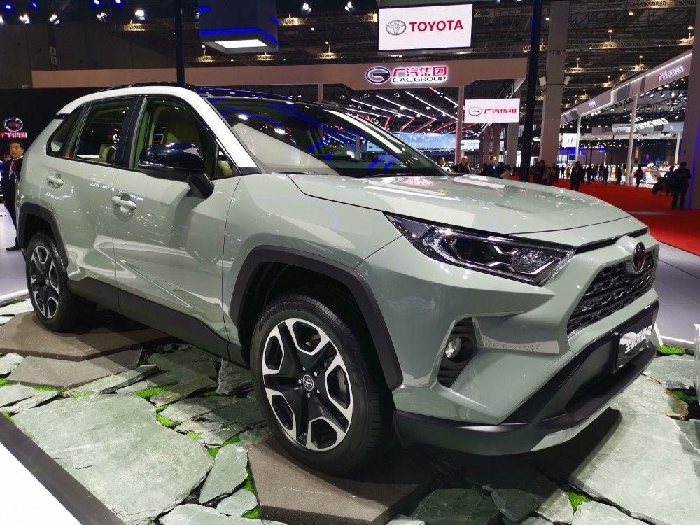 丰田RAV4新款/丰田RAV4新款外观图 丰田RAV4新款/丰田RAV4新款外观图