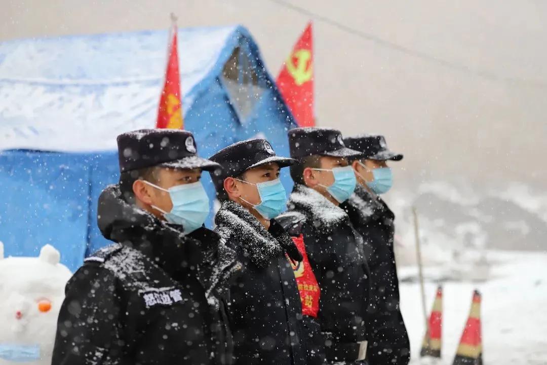 【美国被疫情拖垮/美国被疫情摧毁】 【美国被疫情拖垮/美国被疫情摧毁】