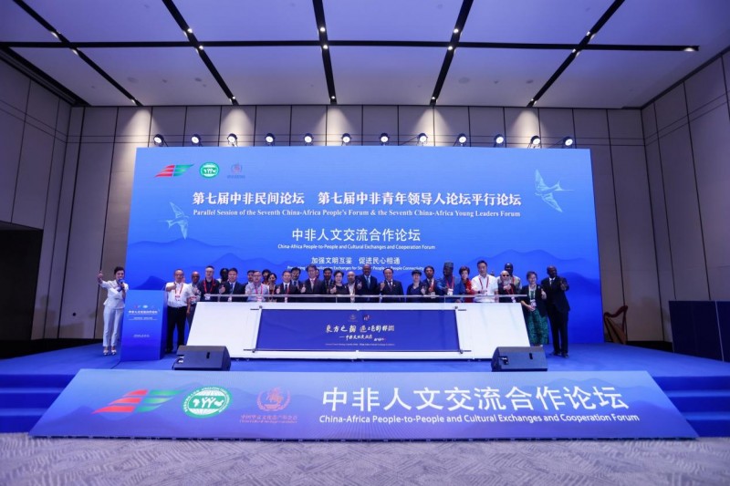 【南昌摘星揽月动物保健有限公司/南昌摘星文化传媒有限公司】 【南昌摘星揽月动物保健有限公司/南昌摘星文化传媒有限公司】