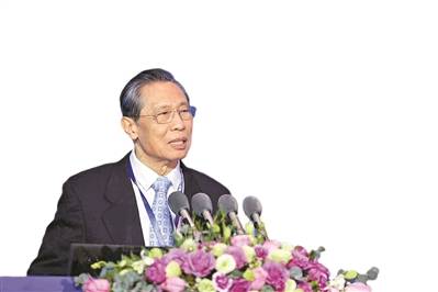 钟南山提出新课题:关注新冠病毒“环境传人”的简单介绍 钟南山提出新课题:关注新冠病毒“环境传人”的简单介绍