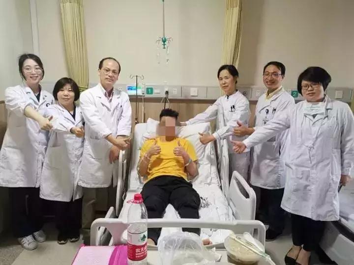 上海重症高峰已慢慢出现没发烧成了白肺为什么(上海重症会议) 上海重症高峰已慢慢出现没发烧成了白肺为什么(上海重症会议)