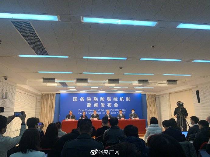 吴尊友:今冬疫情形势面临一峰三波是（吴尊友称今冬疫情）