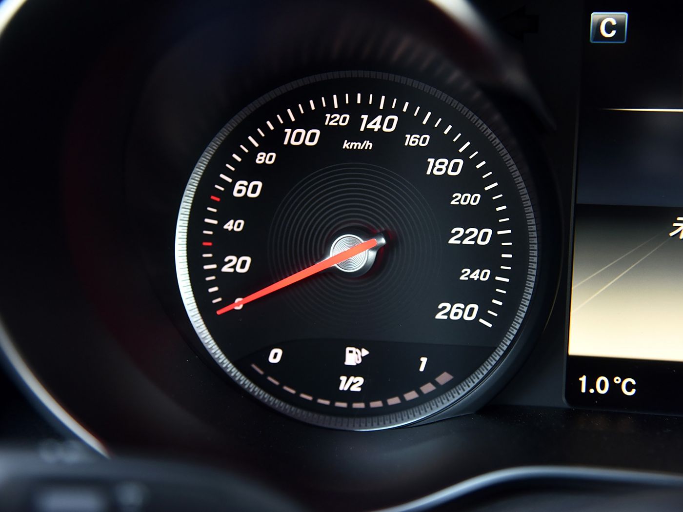 【glc300胎压多少合适/奔驰glc300l胎压应该是多少】