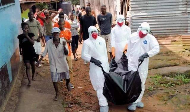 印度何以成为新的全球疫情中心?/印度才是全球疫情的“王炸”