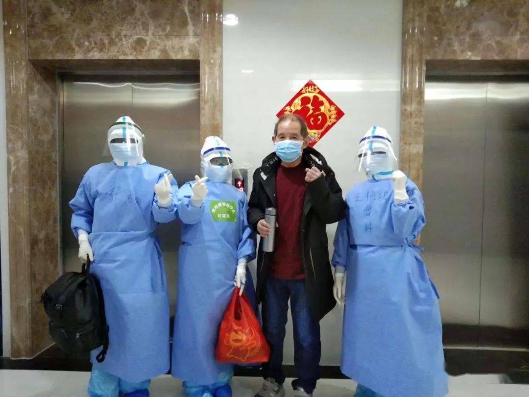 感染护士曾赴婚宴/护士感染新冠病毒参加婚宴