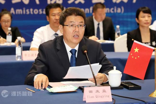 美国新冠肺炎超935万例/美国新冠肺炎超901万例